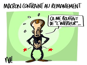Macron contraint au remaniement